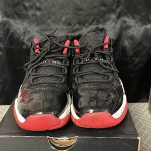Air Jordan 11 Retro Low BG Black/True Red-White